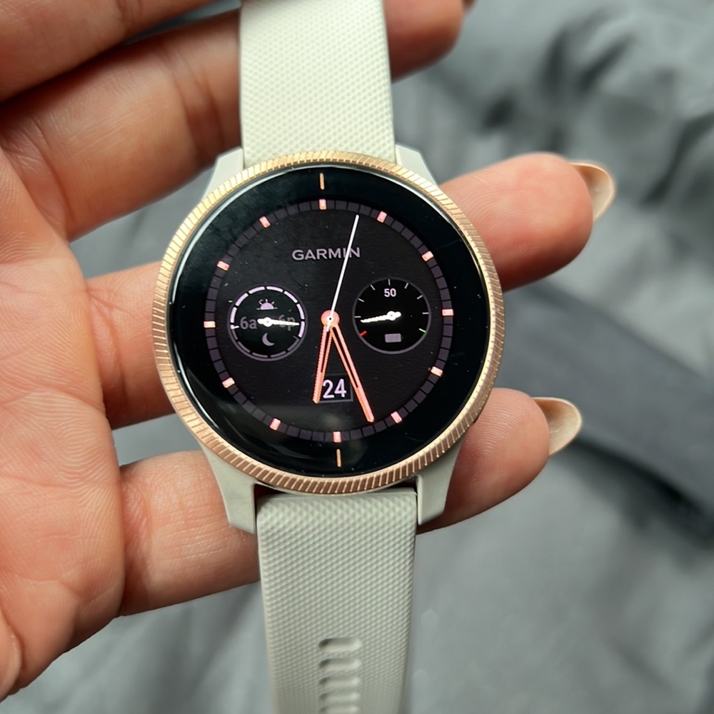 Garmin Venu SmartWatch (Fitness Tracker)